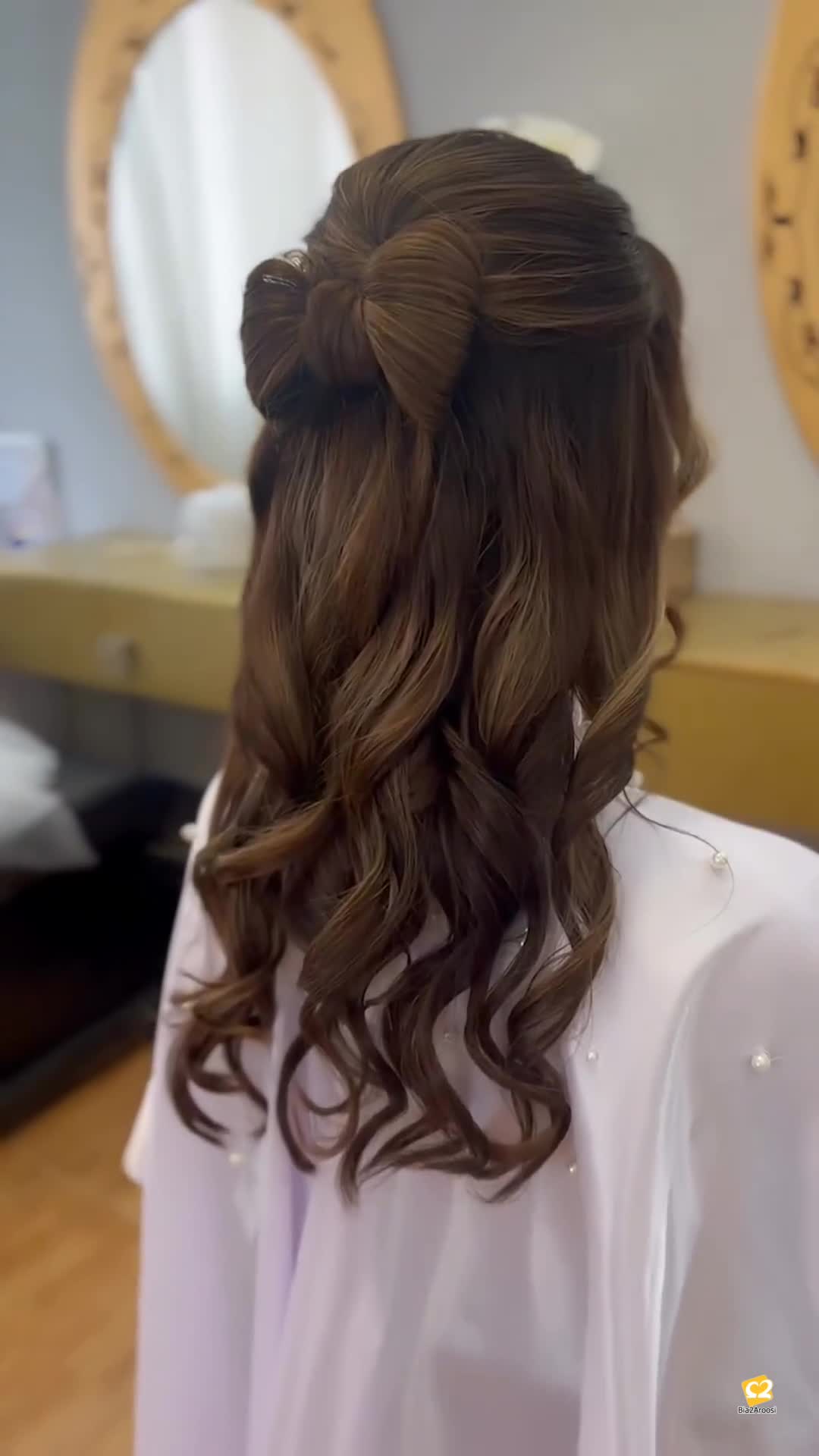 سالن زیبایی صومعه سرا
